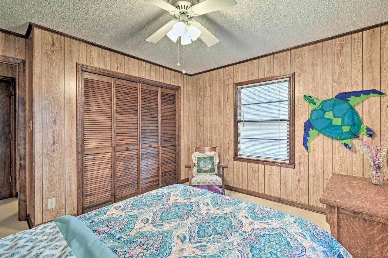 Pet-Friendly Second Row House Steps To Beach! Holden Beach Exteriér fotografie